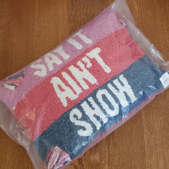 Anthropologie Season's Greetings Hooked Pillow- multi-colored - Picture 5 of 13